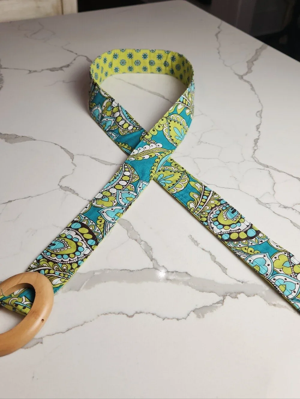 Vera Bradley Reversible Peacock Pattern Fabric Belt with Wooden Buckle